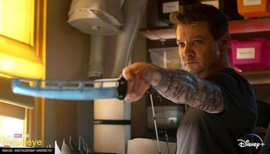 stream the hawkeye finale online